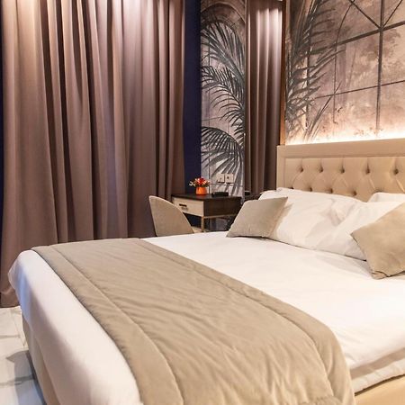 Adelaide Suite Dreams Rom Exteriör bild