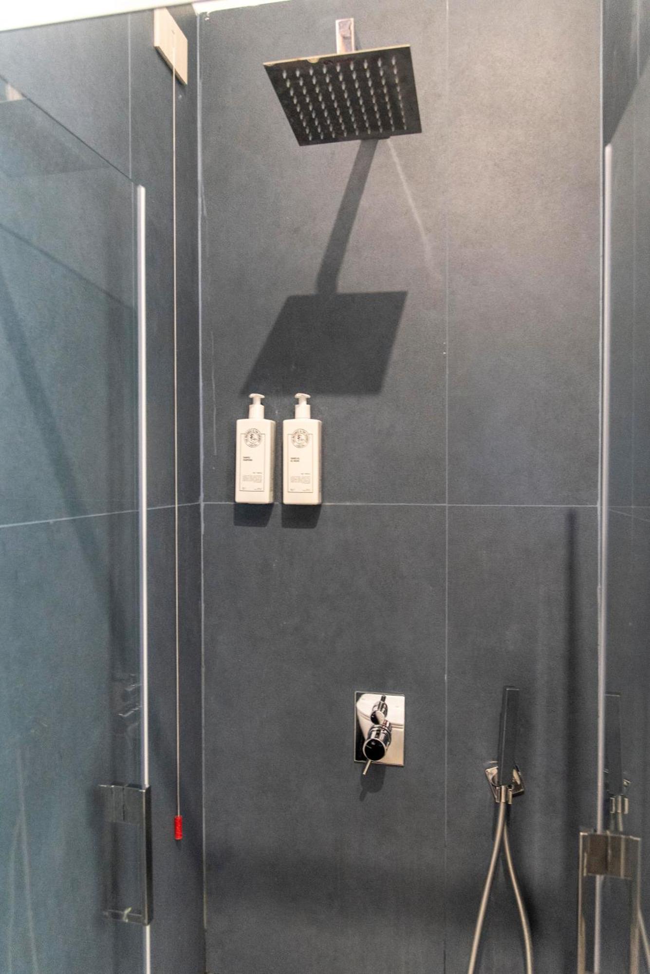 Adelaide Suite Dreams Rom Exteriör bild